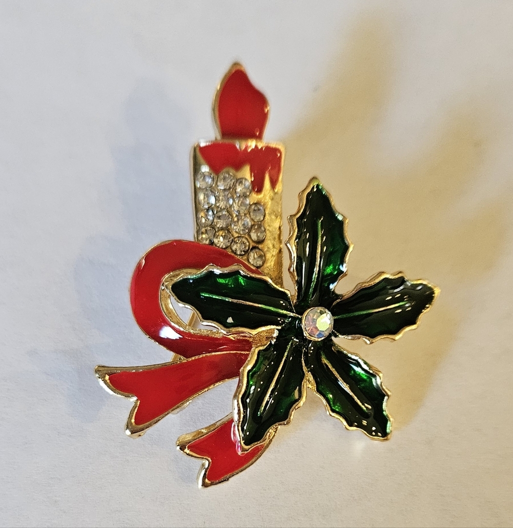 Candle Flower & Bow Brooch Pin Rhinestones Enamel Gold Tone Christmas